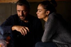 Scrittore e ballerina travolti da una grande passione a rischio per la ricomparsa dell’ex