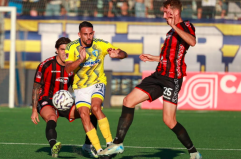 Cerignola sbatte sul Foggia: derby senza reti, i «Satanelli» con tenacia strappano un punto
