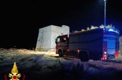 Brindisi, affonda peschereccio a Punta Penne: salvi tre uomini