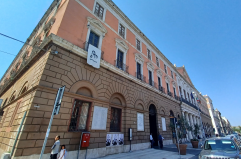 Bari, scintille in consiglio: Carrieri chiama gli stranieri «nordafricani neri» accusato di razzismo