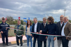 Noci, inaugurata la nuova rotatoria sulla Circonvallazione Sp 239