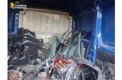 Auto di lusso rubate e rivendute a pezzi: smantellata rete di ricettatori tra Barletta e Cerignola, 7 misure cautelari