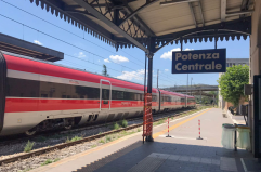 Dalla pista Mattei all’alta velocità: va riaperta la vertenza trasporti