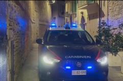 Blitz notturno dei carabinieri nel centro storico di Bitonto: smantellate piazze di spaccio controllate dai clan locali