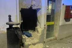 Banda fa saltare in aria Postamat a Villa Convento, ma non ci sono soldi: via a mani vuote