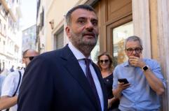Regione, la tregua sulle Asl. Passa la linea Decaro: nuovi direttori solo dopo le elezioni