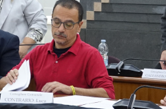 Comune di Taranto: «Il mio è un voto di coscienza ma resto in maggioranza»