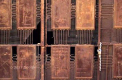Lecce, rimosso il cancello dell’atelier di D’Andrea: sarà riportato al suo antico splendore