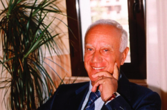 Lutto nel mondo accademico: addio ad Antonio Muscio, primo rettore dell’ateneo di Foggia