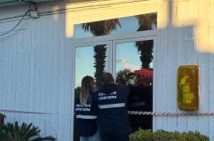 Sequestrata area wellness in struttura ricettiva a Zapponeta