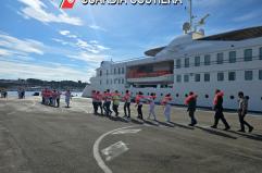 Otranto, simulato allarme bomba su nave da crociera: esercitazione nel porto con artificieri e forze dell’ordine