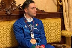 Bronzo mondiale per Francesco Loragno, atleta paraplegico di Torre a Mare: il giovane premiato dal sindaco Leccese