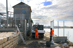 Barletta, quel molo chiuso e non si sa fino a quando: «Pronti ad andare a Roma da Salvini»