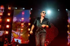 Modà, doppio assalto al Palaflorio: Bari pronta a esplodere in due serate da brividi con il tour «La Notte dei Romantici»