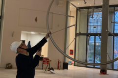 Bari, l'installazione «La luce del Tempo» illumina il foyer del Teatro Margherita