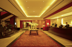 False prenotazioni in alberghi di lusso per accumulare punti Payback: processo chiuso a Ginosa con raffica di prescrizioni