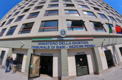 Traffico di droga da Foggia all’Abruzzo: 17 condanne per complessivi 119 anni