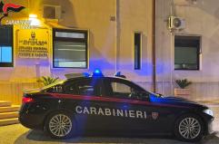 Massafra, lite per una donna finisce nel sangue: 26enne arrestato dopo aver accoltellato un connazionale rumeno