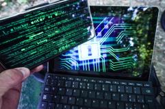 Smantellata banda del phishing nella Bat: in 7 ai domiciliari per truffa aggravata e riciclaggio