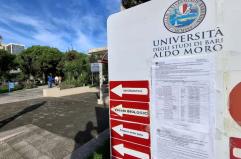 Semestre filtro a Medicina, a Bari flop ai test di ingresso: esiti disastrosi in Fisica