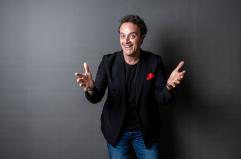 «Ma ce só»: Renato Ciardo porta il Natale in Puglia con un'irresistibile parodia di Michael Bublé