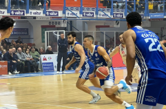 Brindisi prende tutto, pokerissimo e primato