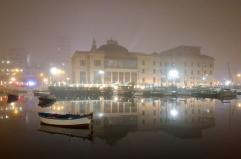 Nebbia sulla costa adriatica, voli dirottati a Bari e Brindisi