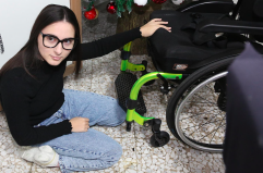 &laquo;Sono Rosa e non riesco a camminare&raquo;. La richiesta di aiuto di una 14enne di Rutigliano postata su TikTok