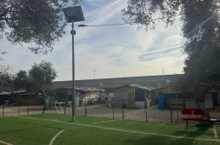 A Bari i giovani rom in fuga, prima in 400 ora nemmeno 100: cos&igrave; si svuota il campo di Japigia