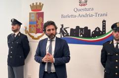 Il questore della Bat: &laquo;Nel 2025 in aumento le denunce per maltrattamenti di genere&raquo;