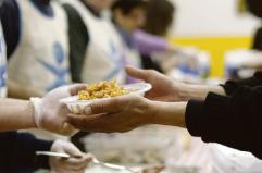 A Potenza la Caritas lancia l&rsquo;allarme: &laquo;In netto aumento la povert&agrave; delle famiglie&raquo;