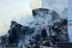 Incendio alla GM Service di Palo del Colle, Arpa Puglia monitora la qualit&agrave; dell&rsquo;aria: &laquo;Non si rilevano particolari criticit&agrave;&raquo;