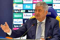 &laquo;Bari, serve cambiare tanto&raquo;. L'ex Angelozzi vara la linea dura