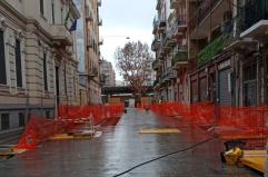 Bari, in via Manzoni partono i lavori nel quarto isolato: la strada come il logo Versace
