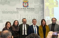 Bari, dal 29 la fiera per l'olio extravergine di oliva. In Puglia acquirenti da 16 Paesi e un ricco programma di convegni