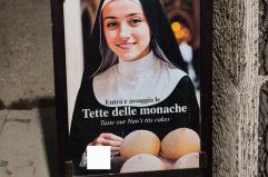 Altamura, scoppia la polemica per una pubblicit&agrave;: &laquo;Entra e assaggia le tette delle Monache&raquo;