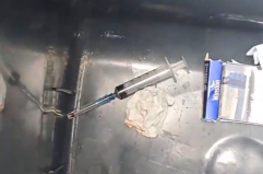 Bari, siringhe sui bidoni della spazzatura: cresce l&rsquo;allarme nell&rsquo;Umbertino