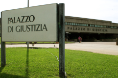 Foggia, tangenti a Palazzo di Citt&agrave;: &laquo;Le spese di Iaccarino con i soldi del Comune&raquo;