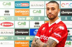 Bari, dalla Juve Stabia arriva Kevin Piscopo: l'attaccante vestir&agrave; la maglia numero 28