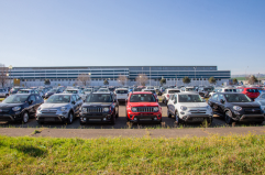 Melfi, Stellantis riapre il terzo turno nello stabilimento. Ma l&rsquo;indotto trema