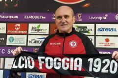 Calcio: il Foggia esonera Barilari, arriva Cangelosi