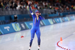 Lollobrigida immensa nel pattinaggio di velocit&agrave;: vince l'oro anche nei 5mila metri