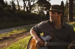 &laquo;La Nascita&raquo;: il viaggio musicale di The Niro fa tappa in Puglia tra introspezione e speranza