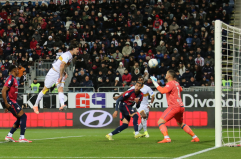 Lecce calcio e l'orgoglio Di Francesco: &laquo;Partita giocata con testa, equilibrio e coraggio&raquo;