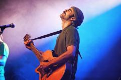 Avincola riscopre il mondo poetico di Enzo Carella, voce laterale della canzone d&rsquo;autore