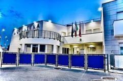 Avrebbe ceduto una dose di cocaina a un 53enne, poi trovato morto in macchina: a Trani arrestata una 69enne