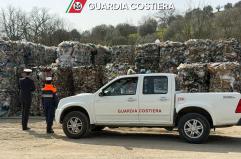 Bari, scoperto traffico illecito di rifiuti verso la Grecia: azienda calabrese sequestrata e titolare sospeso