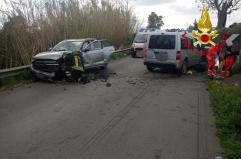 Schianto mortale sulla circonvallazione di Oria: perde la vita un 46enne, due feriti