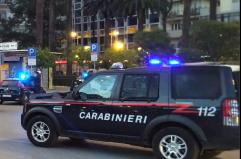 Bari e le rapine nelle attivit&agrave; commerciali:&laquo;Entr&ograve; nel negozio e con un coltello disse a mia moglie &ldquo;ti ammazzo&rdquo;&raquo;