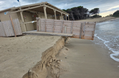 Erosione, l'allarme dei balneari: &laquo;Aperture a rischio per met&agrave; dei lidi salentini &raquo;